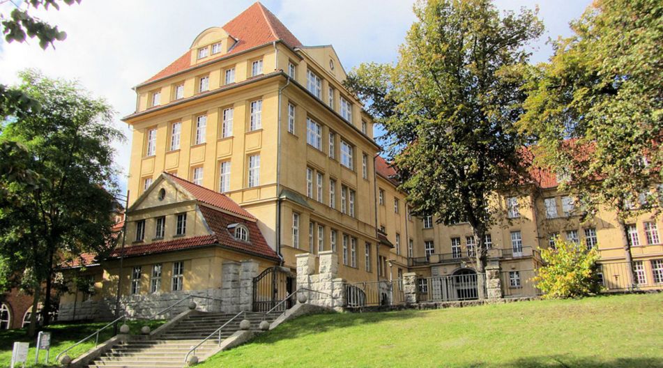 Das Gymnasium Fridericianum in Schwerin von Außen